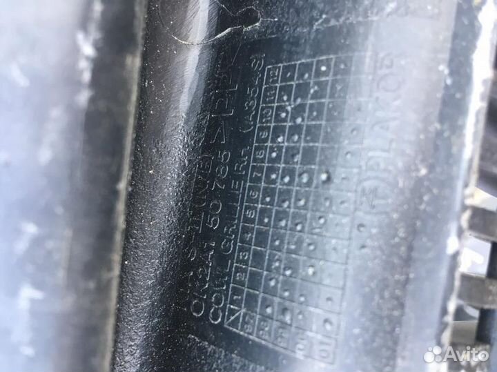 Решетка стеклоочистителя Киа Спектра