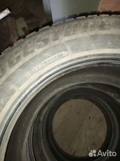 Bridgestone Ice Cruiser 5000 225/60 R17