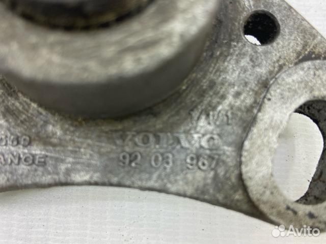 Подушка двигателя правая Volvo S80 седан B6284T