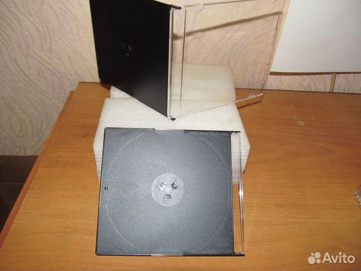 Slim -коробки для CD / DVD - разные