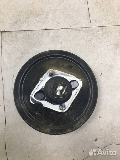 Усилитель тормозов вакуумный