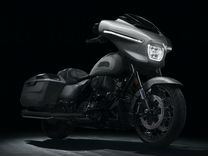 Harley-Davidson CVO Street Glide 2023