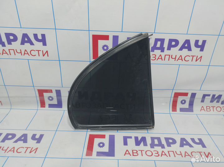 Стекло двери задней левой (форточка) Geely Emgrand