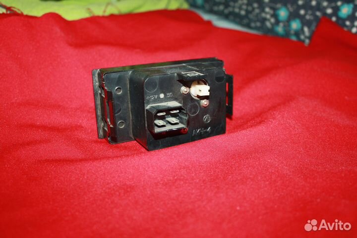 Часы салона Москвич 2141, акч-4. Оригинал