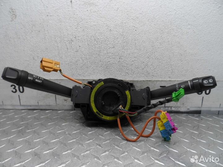 Переключатель подрулевой (стрекоза) Volvo XC90 1