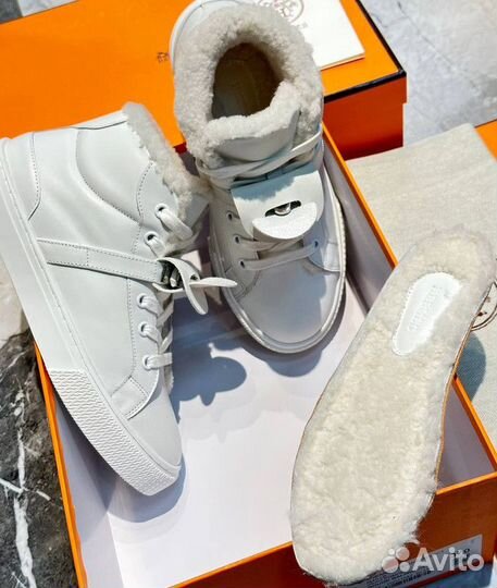 Кроссовки hermés