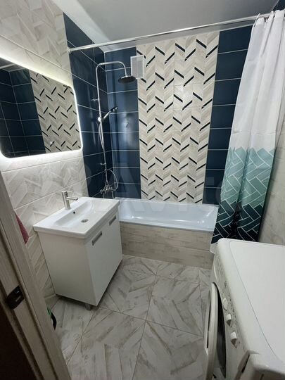 2-к. квартира, 64 м², 10/10 эт.