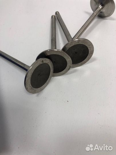 Впускные клапана 4шт Freccia R4881/S