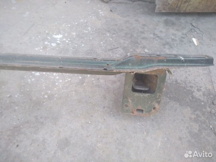 Усилитель бампера Subaru Legacy outback BG