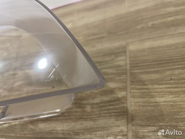 Стекло фары BMW E70 X5