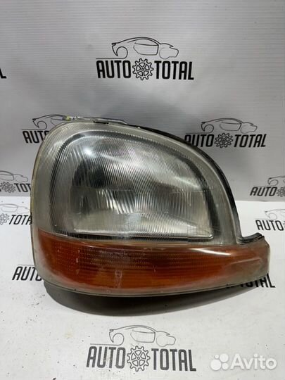 Фара передняя правая Renault Kangoo