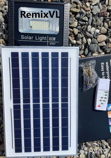 Видео 60W прожектор водонепроницаемый на солнечной