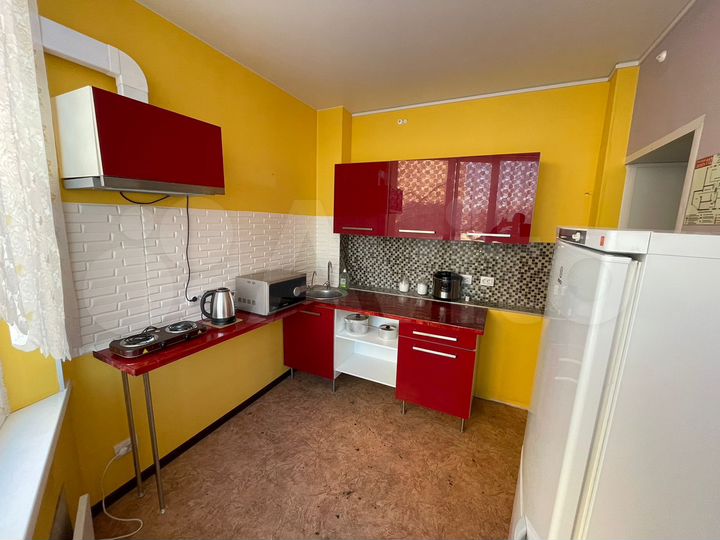 Комната 30 м², 1/3 эт.