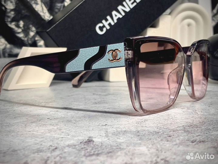 Очки Chanel женские