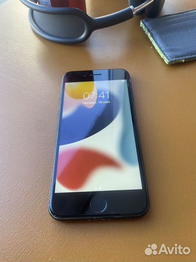 iPhone 7, 128 ГБ
