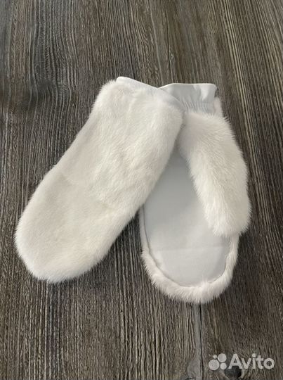 Варежки из меха норки