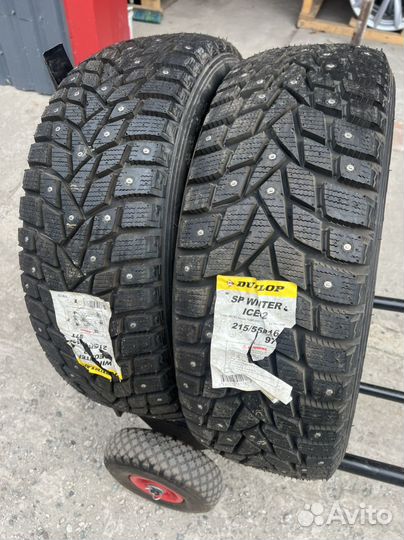 Dunlop SP Winter Ice 02 215/55 R16
