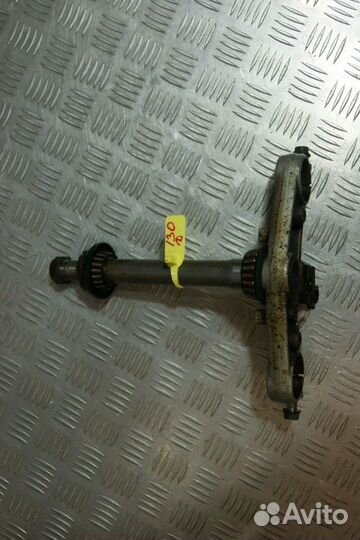 Траверса нижняя Suzuki GSF250 Bandit, GJ77A