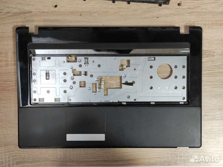 Корпус для ноутбука (разбор) Packard bell LM85
