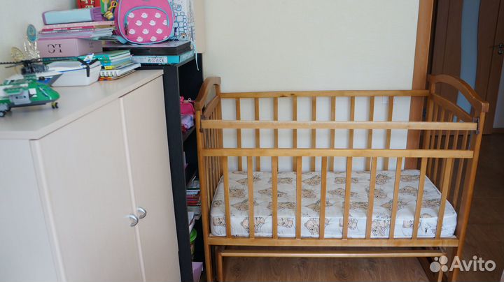 Детская кроватка
