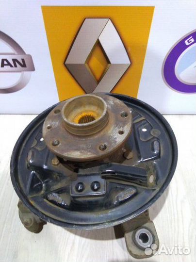 Кулак поворотный Цапфа Ступица в сборе Renault dus