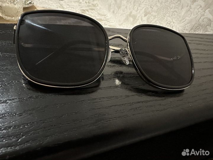 Солнцезащитные очки женские dior