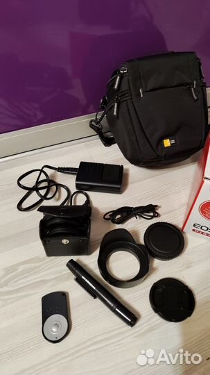 Зеркальный фотоаппарат canon 100d