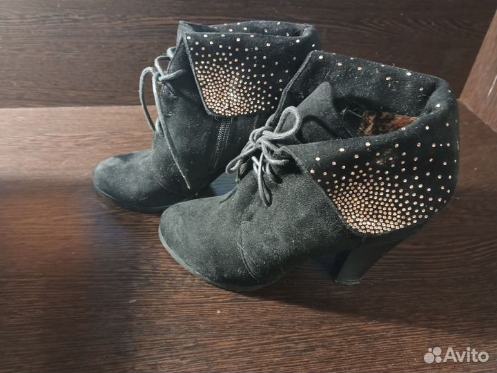 Ботинки женские