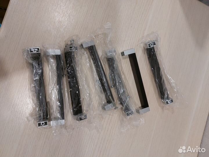 Мебельные ручки