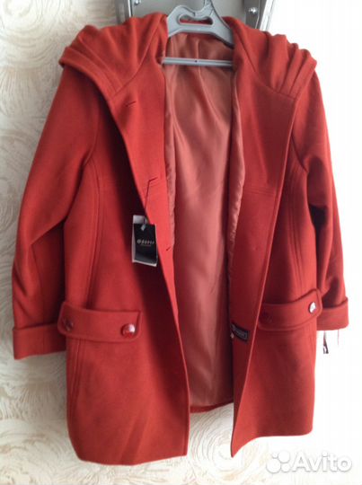 Женское новое пальто