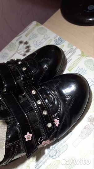 Ботинки для девочки