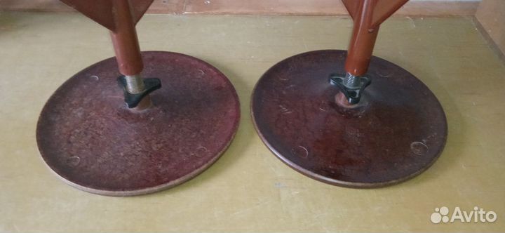 Стул винтовой для пианино