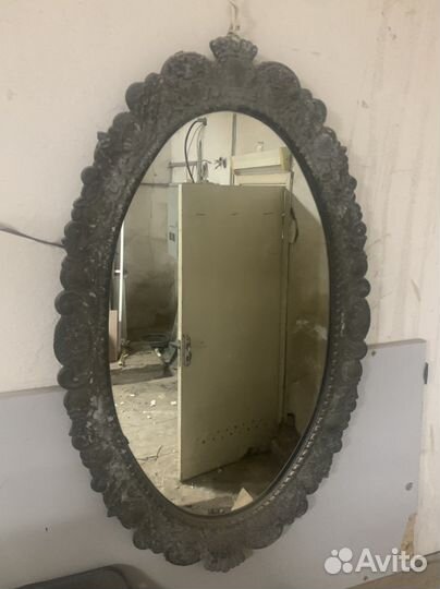 Зеркало старинное