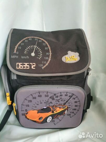 Рюкзак школьный 1-4 класс