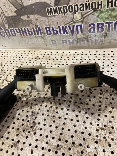 Переключатель подрулевой Hyundai Elantra 4 (HD)