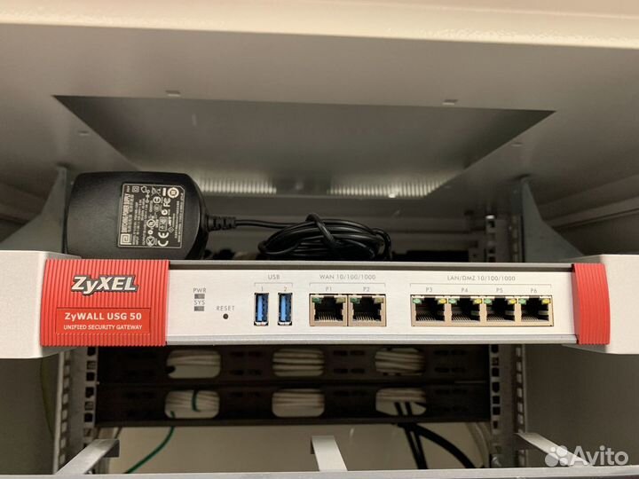 Маршрутизатор zyxel zywall USG 50