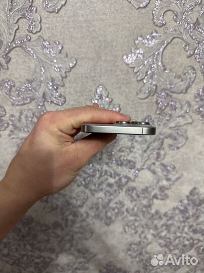 iPhone 15 Pro, 256 ГБ