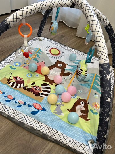 Развивающий игровой коврик