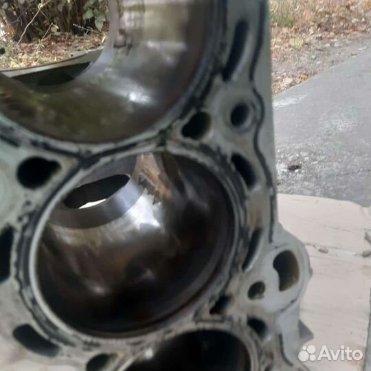 Блок двигателя мазда