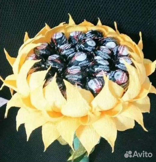 Букет из конфет на 1 сентября