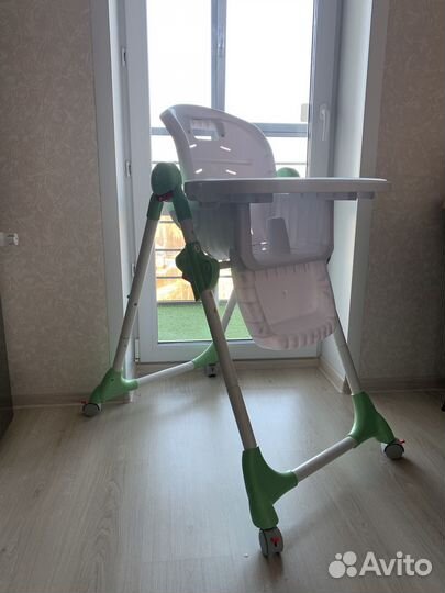 Стульчик для кормления babyton