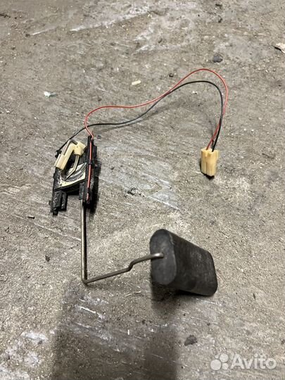 Датчик уровня топлива opel astra h zafira b