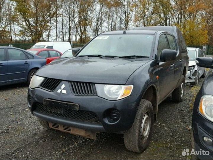 Разбор на запчасти Mitsubishi L200