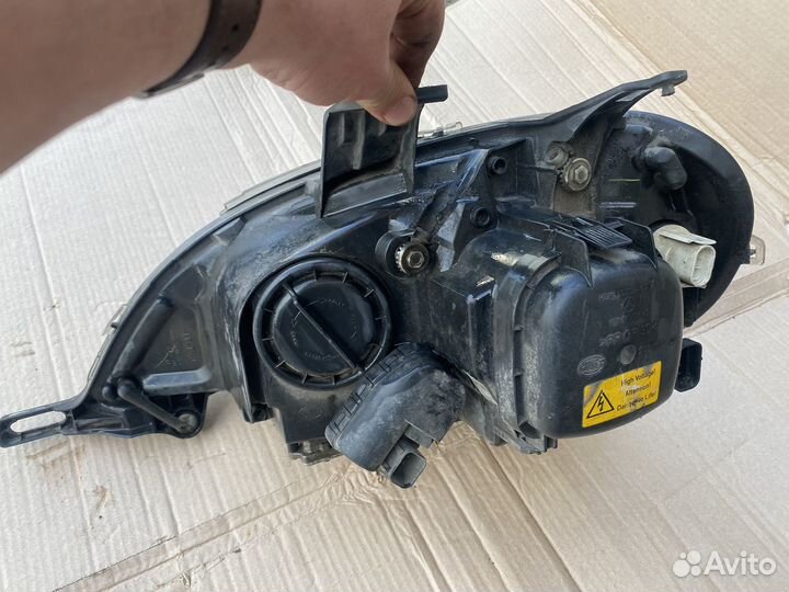 Фара Mercedes ML163 правая биксенон