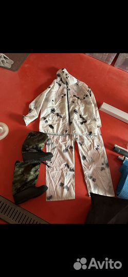 Сапоги охотничьи/рыболовные и дождевик