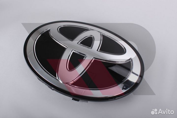 Эмблема Toyota Land Cruiser Prado 150 с18г Стекло