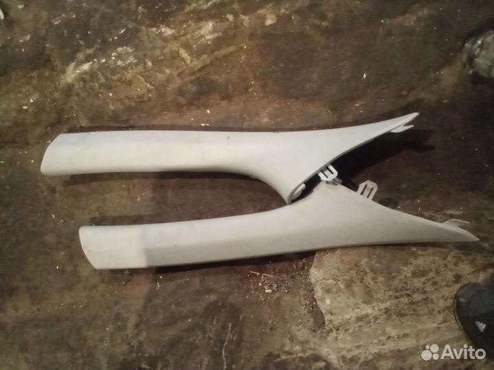 Hyundai i30 стойка передняя салонная 2015г