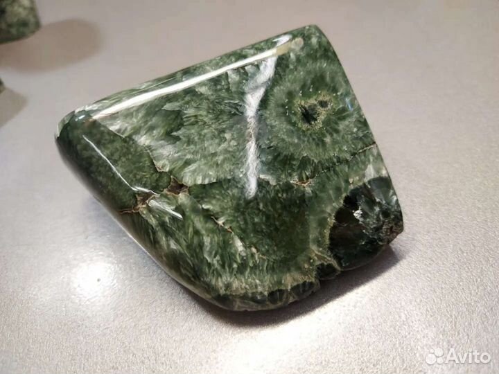 Серафинит Натуральные камни