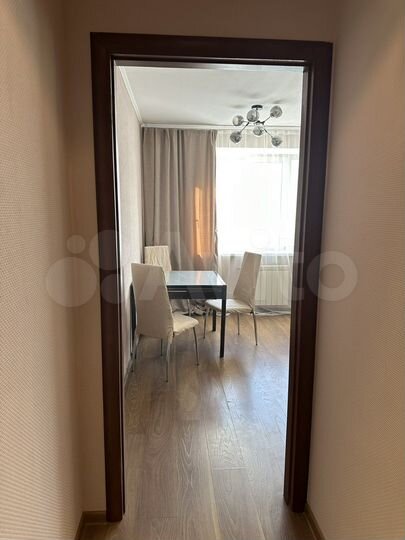 2-к. квартира, 48 м², 8/10 эт.