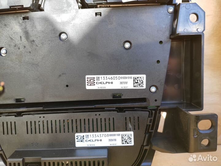 Магнитола CD400 комплект на Opel Astra J